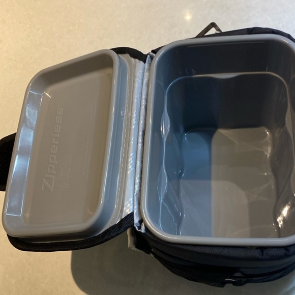 NEW TOMMY BAHAMA Zipperless Lunch Cooler Shoulder Bag 9 Cans Deep Freeze - Picture 11 of 12